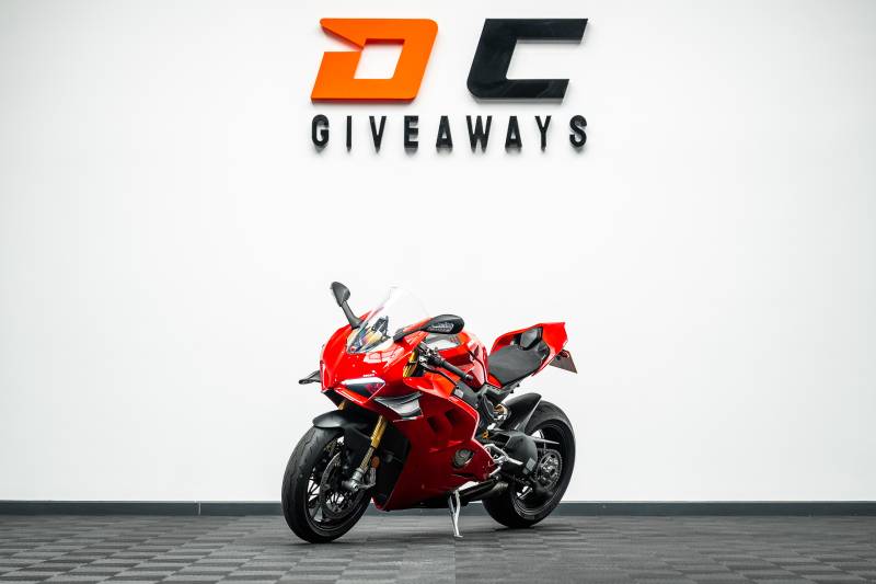 Ducati Panigale V4S & £1,000 or £15,000 Tax Free