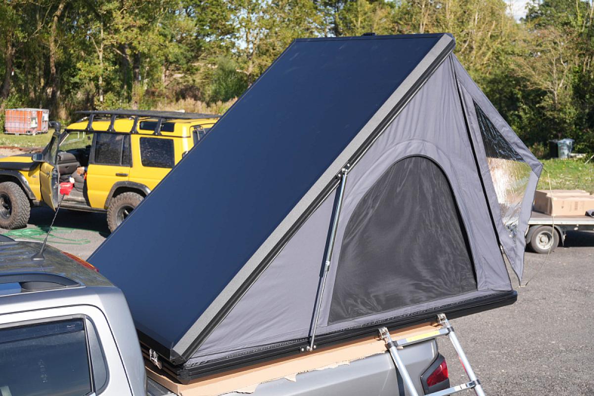 Devon 4x4 Aluminium Clamshell Roof Top Tent