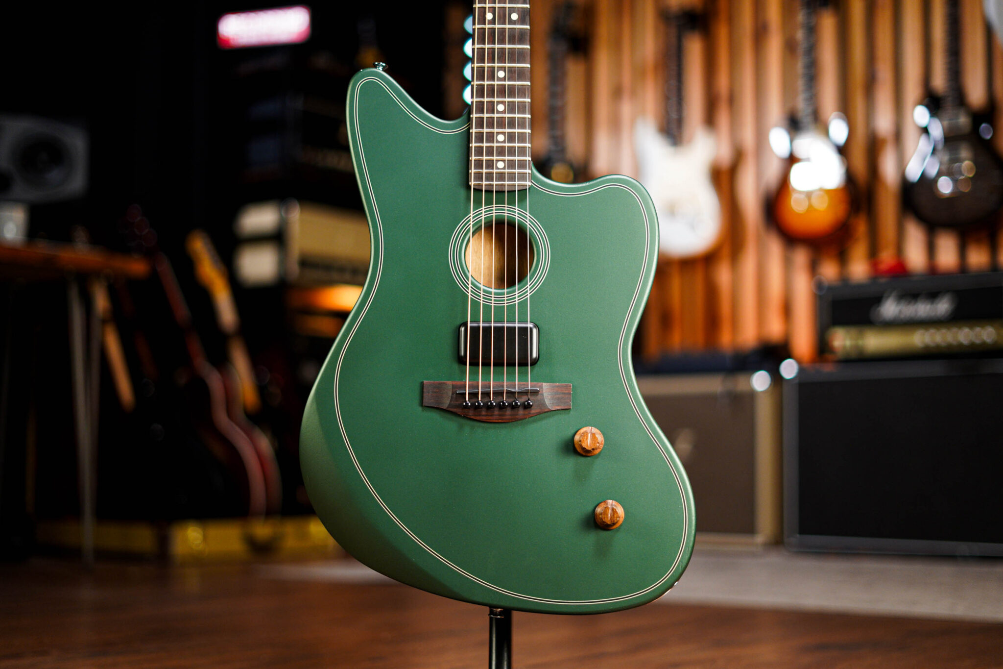 Fender FSR Acoustasonic Standard Jazzmaster in British Racing Green