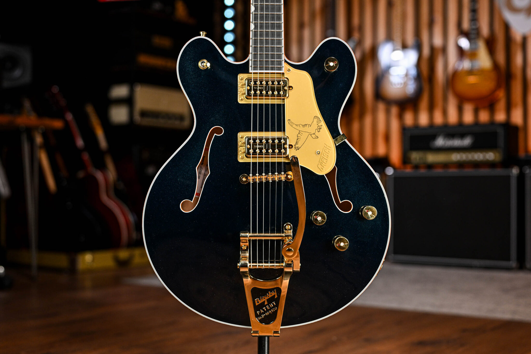 Gretsch Falcon Double Cut Center Block Ltd in Midnight Sapphire