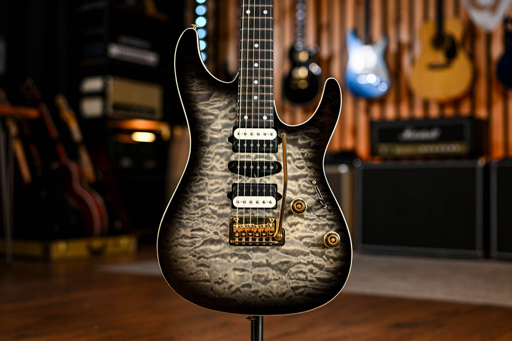 Ibanez Premium AZ47P1QM in Black Ice Burst