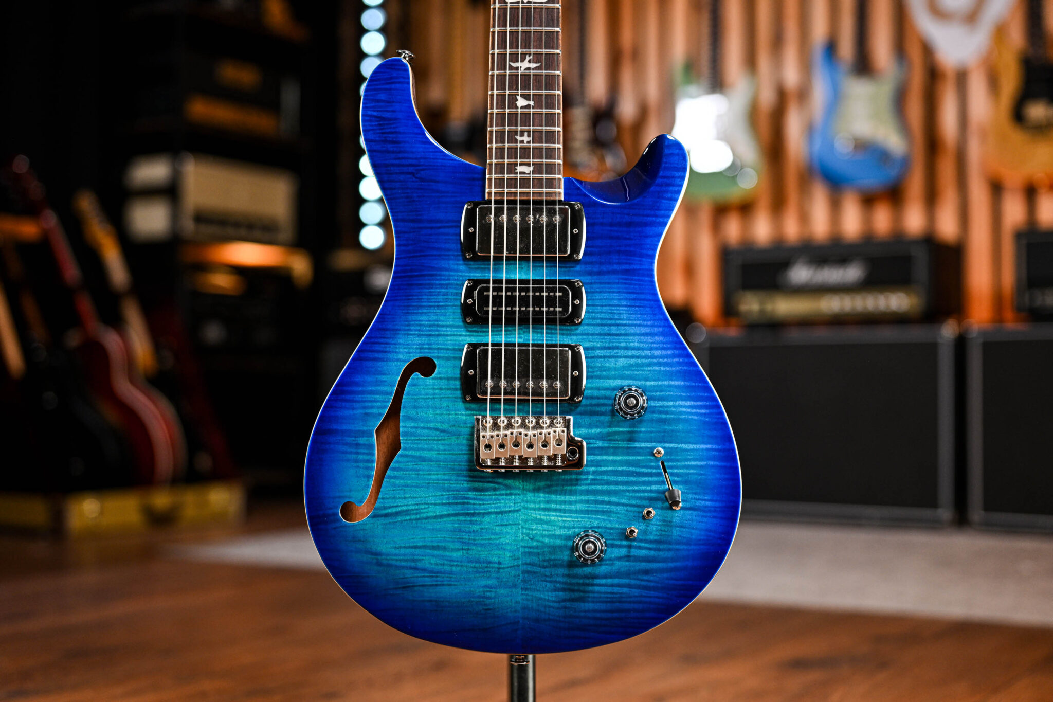 PRS SE Special Semi-Hollow Lake Blue