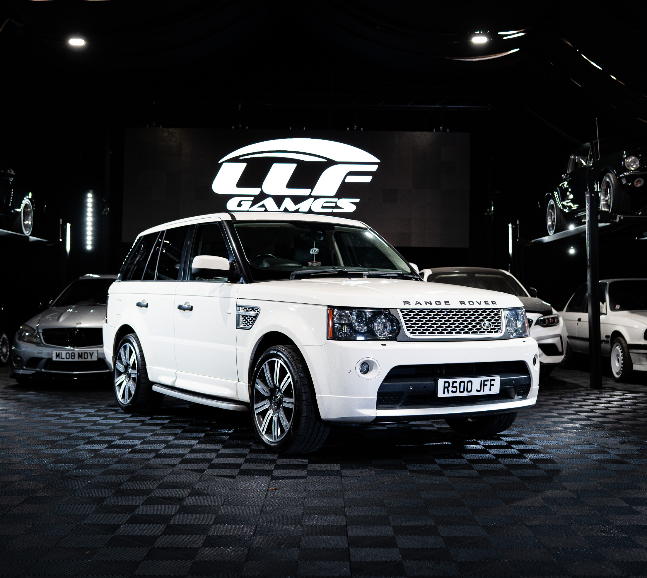 Win The Taylor Made Cars 630BHP Supercharged Range Rover Sport!