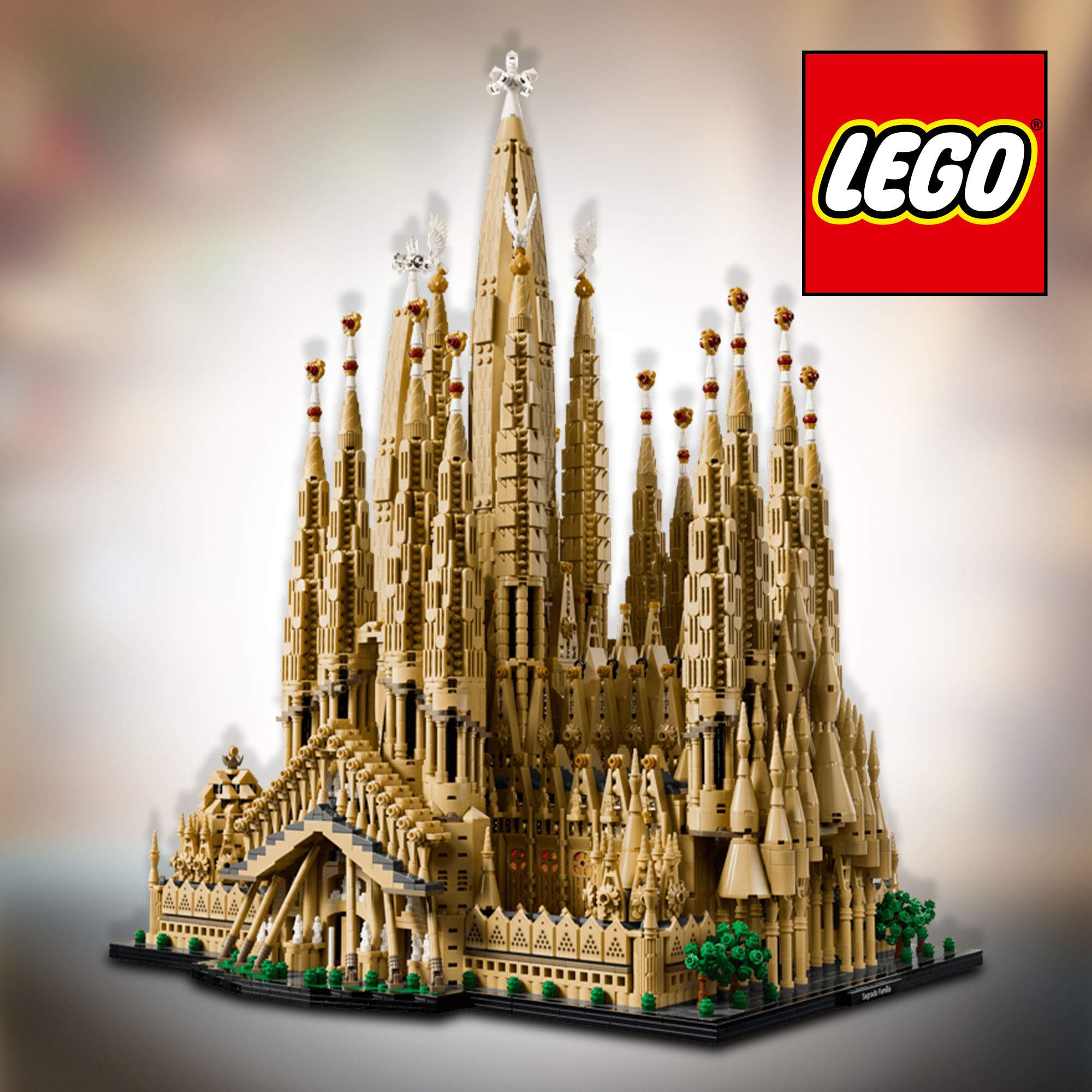 NEW Lego Sagrada Família