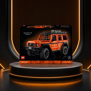 LEGO® TECHNIC 42177 MERCEDES-BENZ G 500 PROFESSIONAL LINE PLAYSET #1