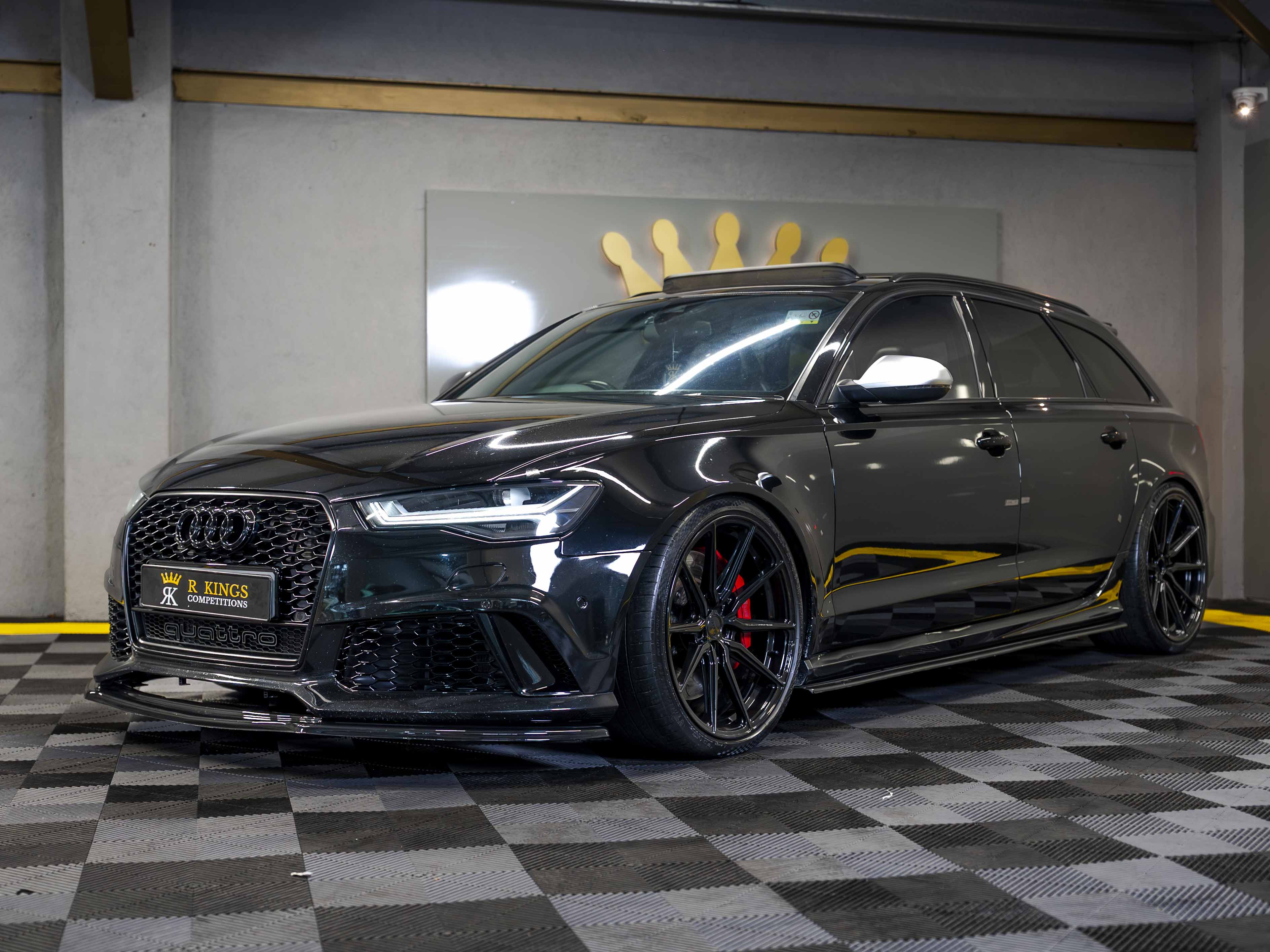 £30,000 OR Audi C7.5 RS6 Performance