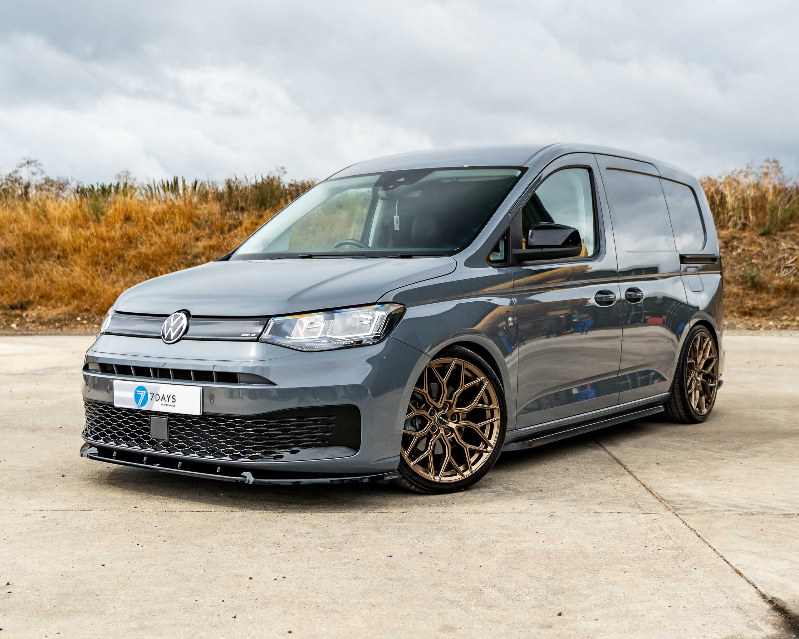 Win This Volkswagen Caddy C20 Commerce Pro + £2,000 Cash!