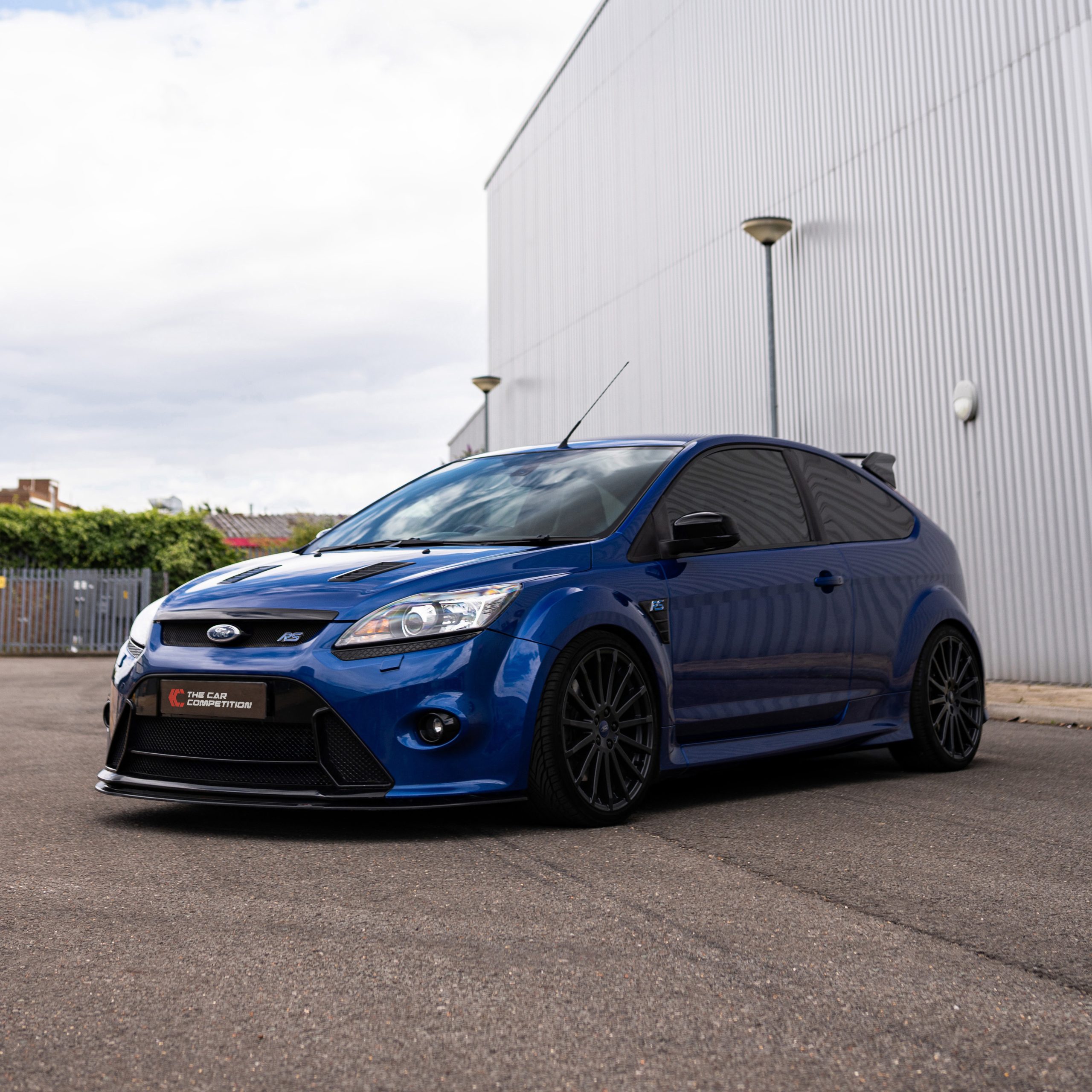 Win This MK2 Focus RS + £2,000