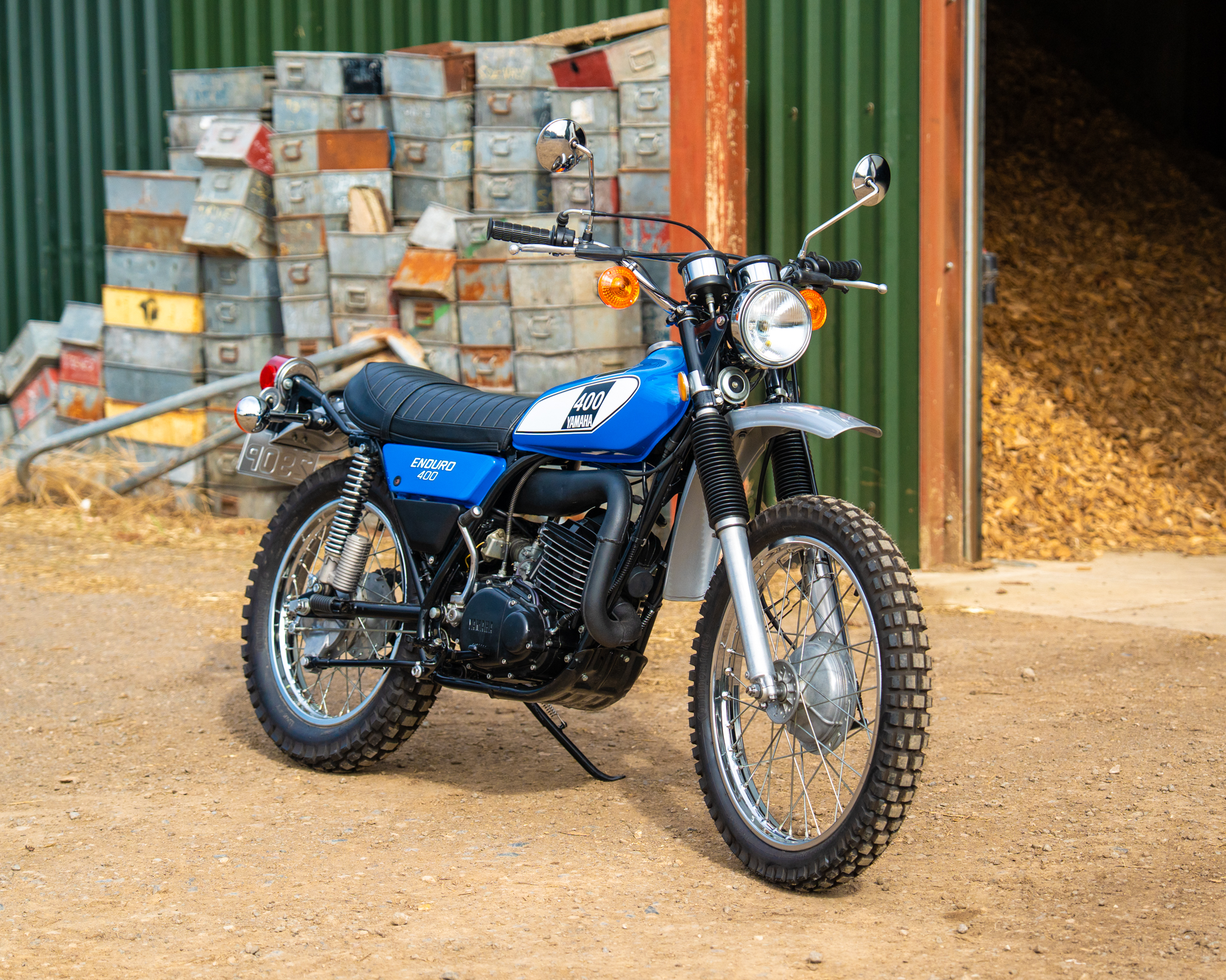 Win this 1976 Yamaha DT400 + £500