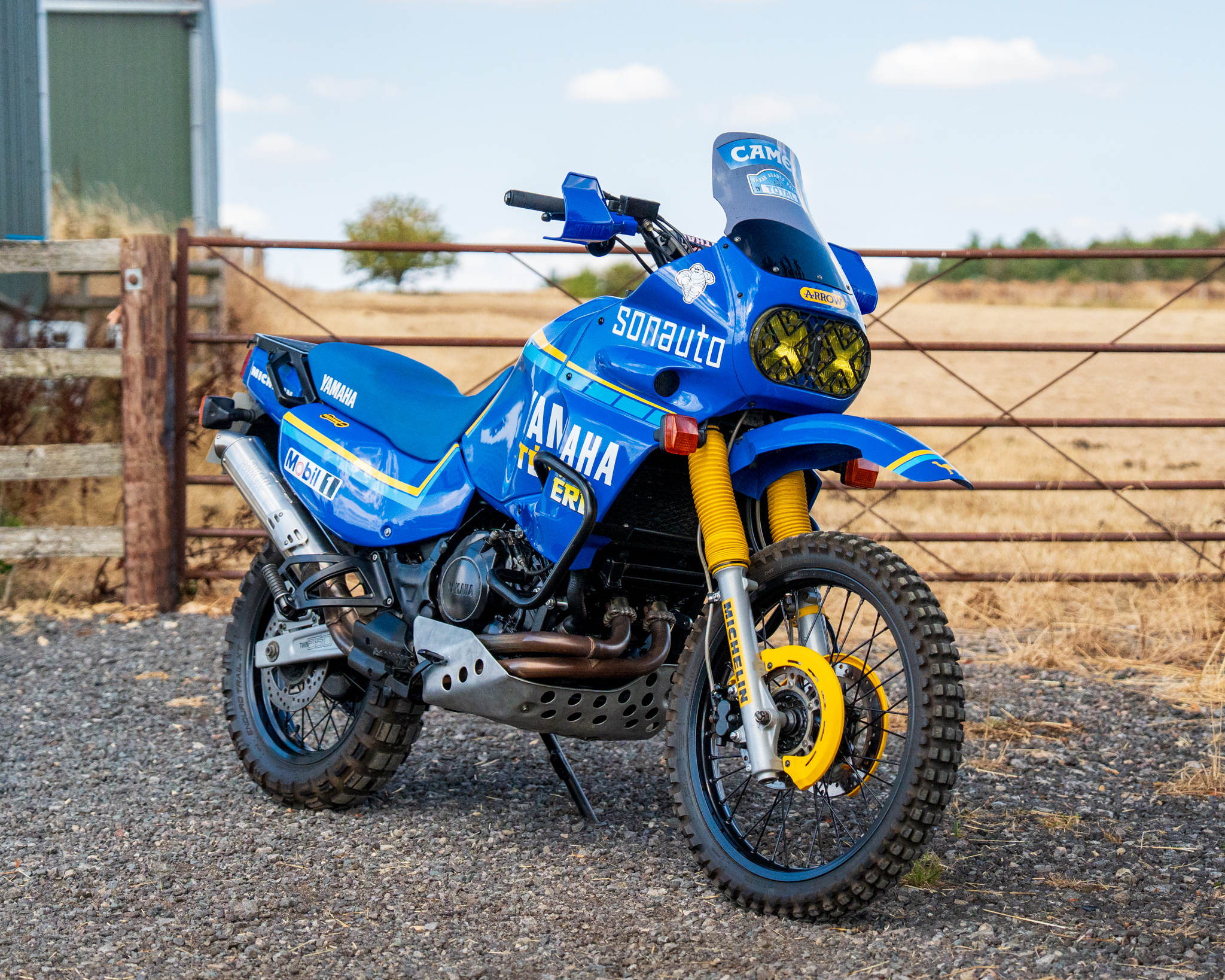 Win this 1990 Yamaha Super Ténéré 850 + £1000