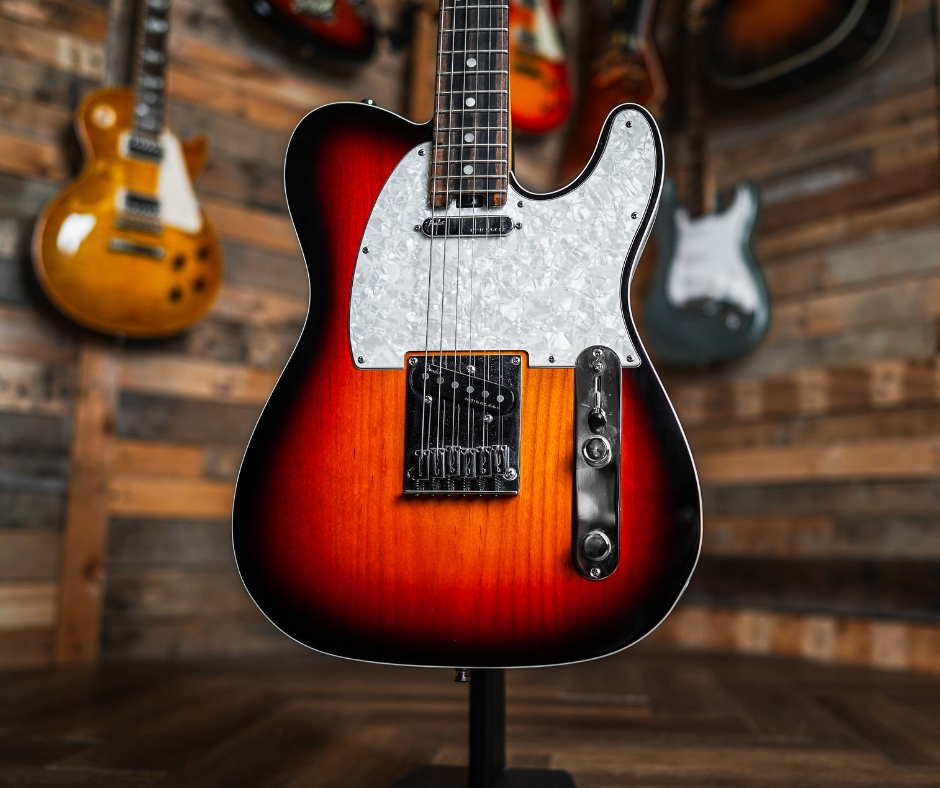 Fender American Elite Telecaster in 3-Tone Sunburst