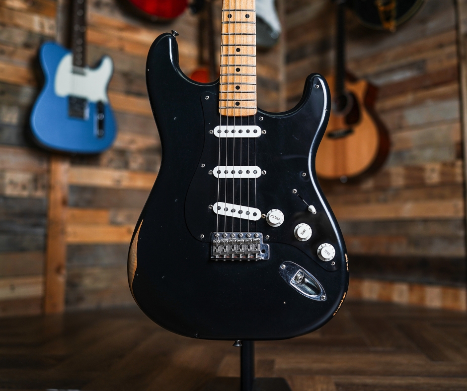Fender FSR Road Worn Vintera '50s Stratocaster In Black