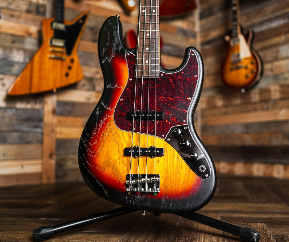 Fender MIJ Limited Edition Raw Ash Jazz Bass in 3-Colour Sunburst